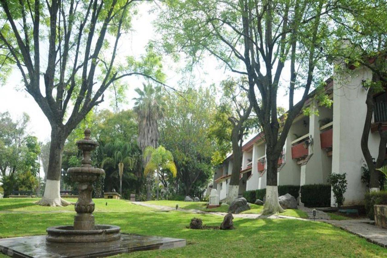 Radisson Hotel Tapatio Guadalajara Aeropuerto Tlaquepaque Exterior foto